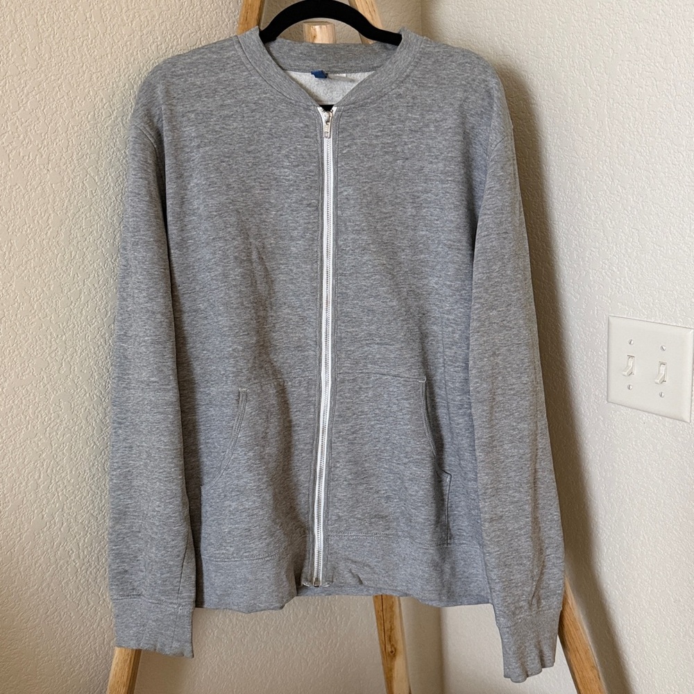 H&M Men’s Full Zip Gray Bomber Style Sweatshirt - Picture 2 of 4